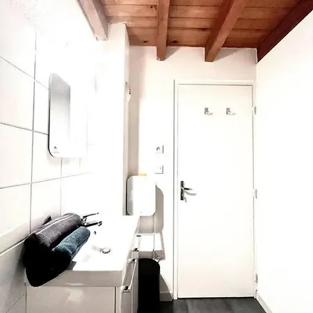 Meuble Avec Mezzanine Oletta (Corsica)